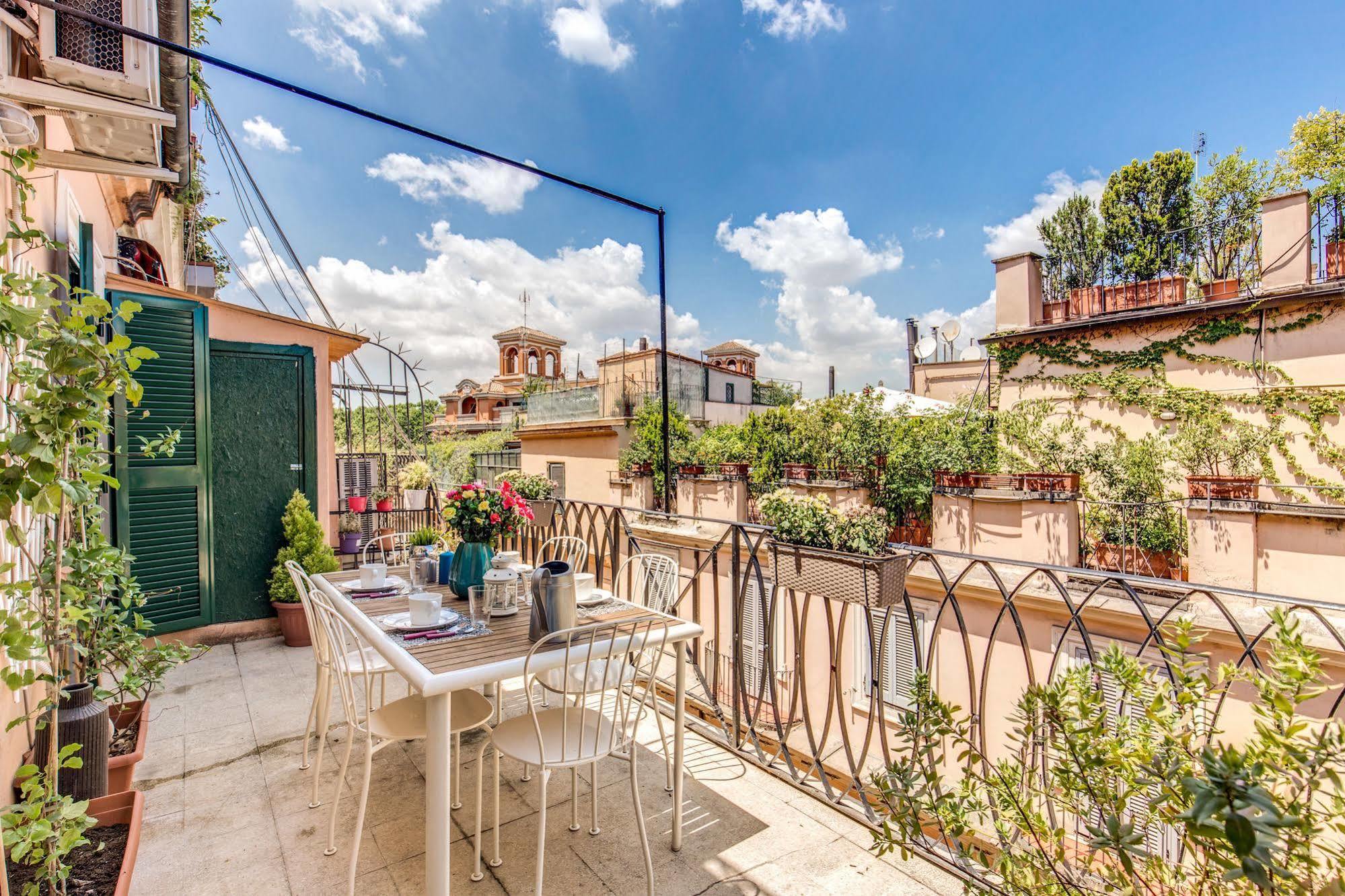 Aweshomeitaly - Spagna Glamour Life Penthouse Rome Bagian luar foto