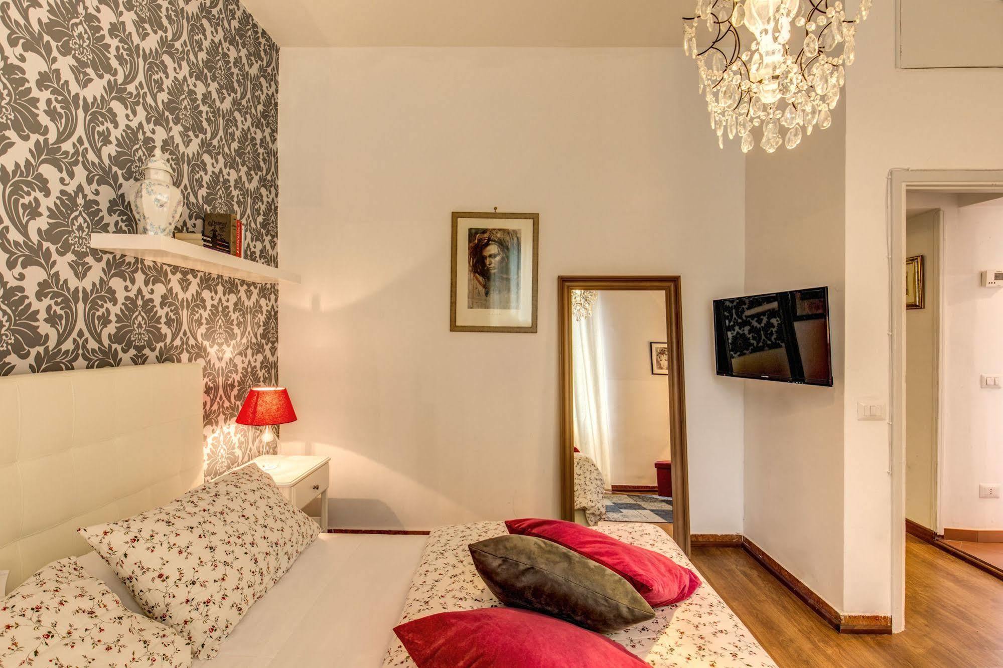 Aweshomeitaly - Spagna Glamour Life Penthouse Rome Bagian luar foto